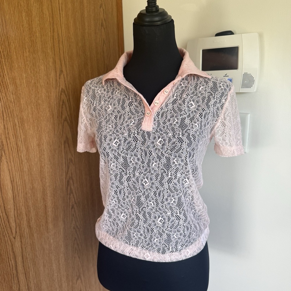 Audrey Parks Francesca's Pink Blush Lace Preppy Top Buttons Y2K Size Small‎